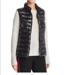 Aqua brand light weight puffer vest